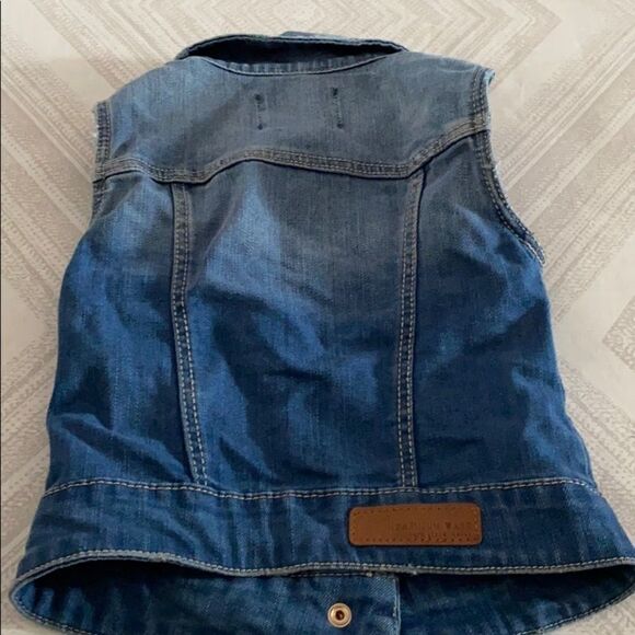 Zara Girls Blue Distressed Denim Button Vest - Picture 8 of 8